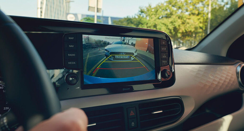 i10-ac3-convenience-rear-view-camera-pc